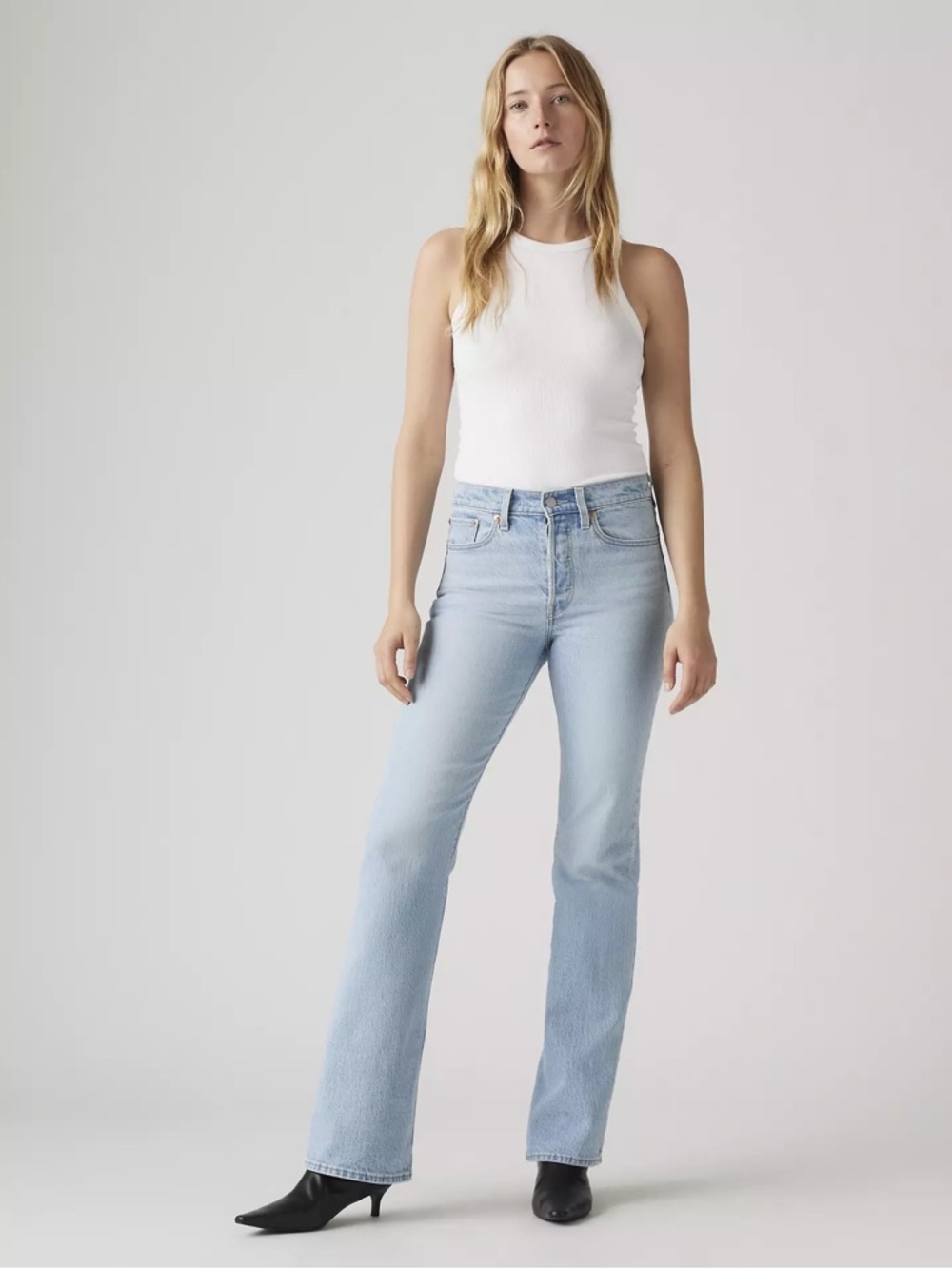 LEVI's Wedgie Bootcut Jean 27 LIKE NEW - Picture 4 of 13